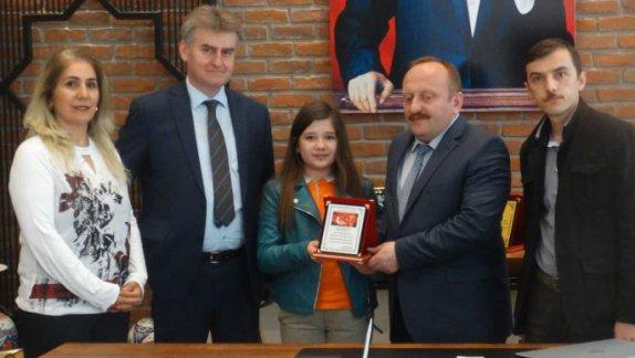 Cevdet Sunay İlkokulu İstiklal Marşı Okuma Yarışması Birincisinin Ziyareti