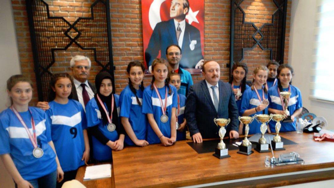 Dadaloğlu Şehit Osman Aydın Ortaokulu Oryantiring Başarısı