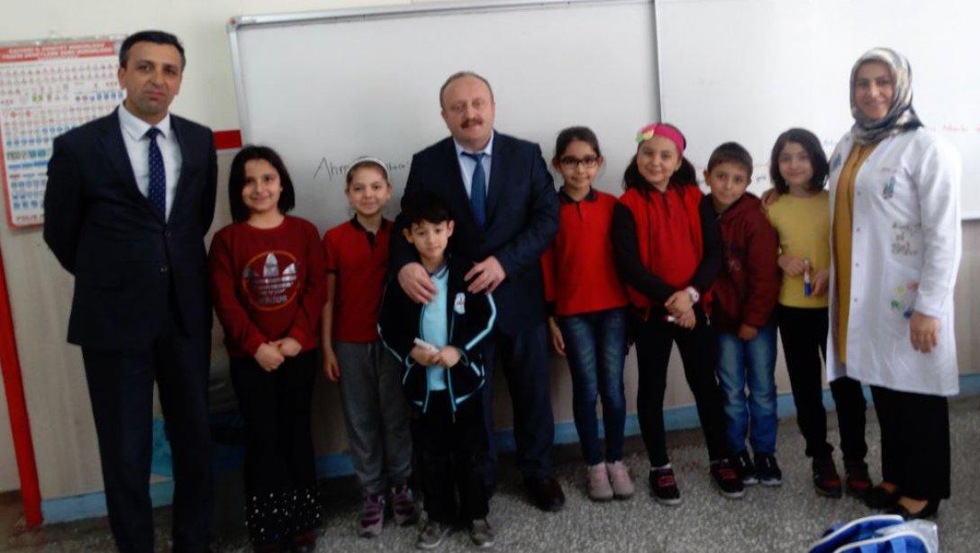 Ahmet Eskiyapan İlkokulu Ziyaret