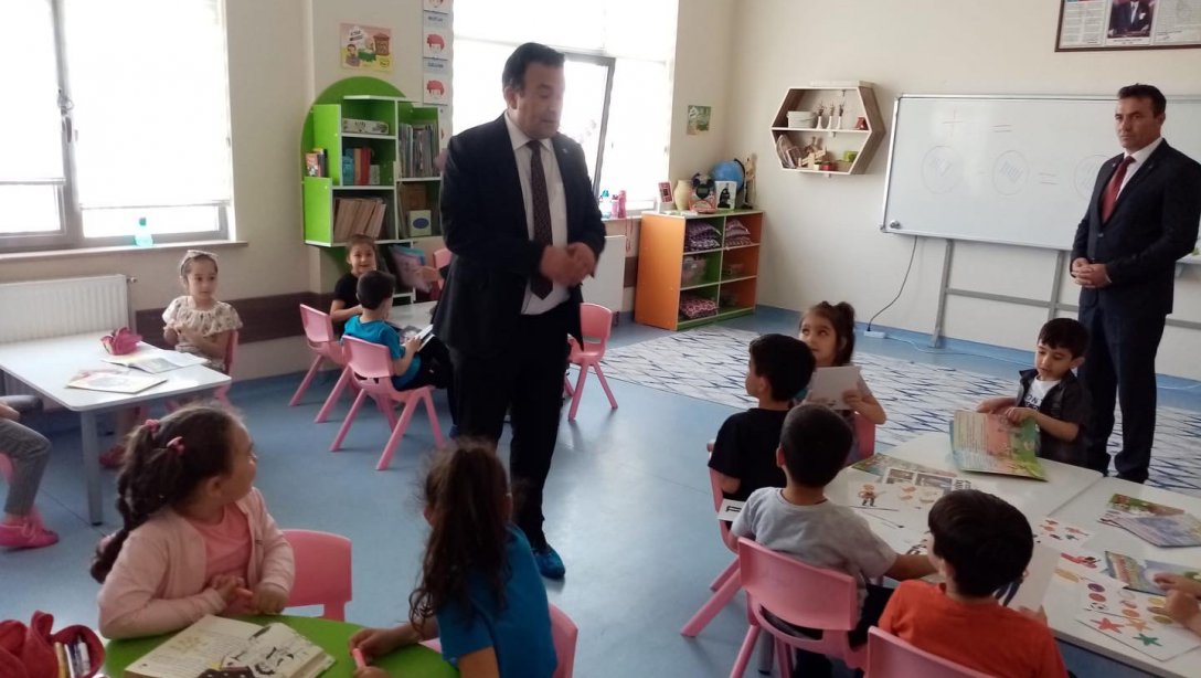 İlçe Milli Eğitim Müdürü Sayın Bahameddin Karaköse, Erkilet General Emir Ortaokulu'nu Ziyaret Etti. 