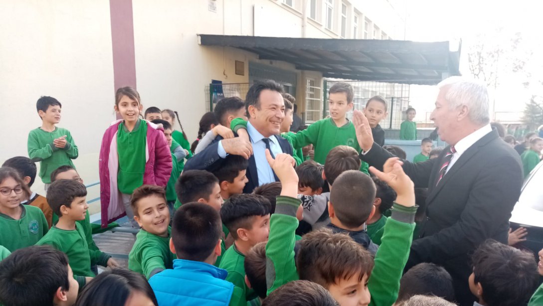 İlçe Milli Eğitim Müdürü Bahameddin KARAKÖSE, Sadiye Nuhoğlu İlkokulu Öğrenci ve Öğretmenler ile Bir Araya Geldi