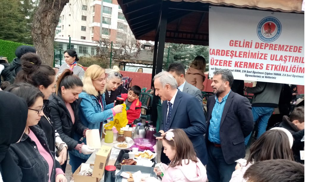 Mehmet Alçı İlkokulunda Geliri Depremzede Kardeşlerimize  Bağışlanmak Üzere Kermes Etkinliği Düzenlendi.