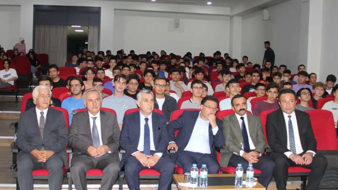 İlçemiz Osman Ulubaş Kayseri Fen Lisesine Ziyaret Gerçekleştirildi