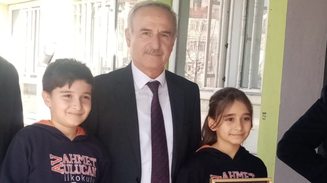 İlçe Milli Eğitim Müdür Vekilimiz Adnan GÖLLÜOĞLU, İlçemiz Avukat Ahmet Ulucan İlkokulunu Ziyaret Etti.