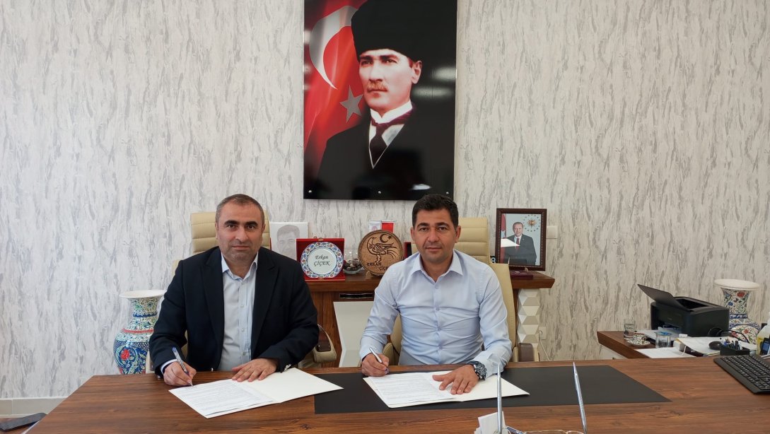 Müdürlüğümüz ile Akbank Arasında Yapılan Promosyon Sözleşmesinde İmzalar Atıldı