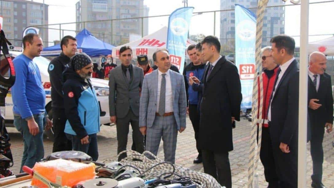 Ahi Evran Mesleki ve Teknik Anadolu Lisesi'nde Deprem ve Yangın Tatbikatı