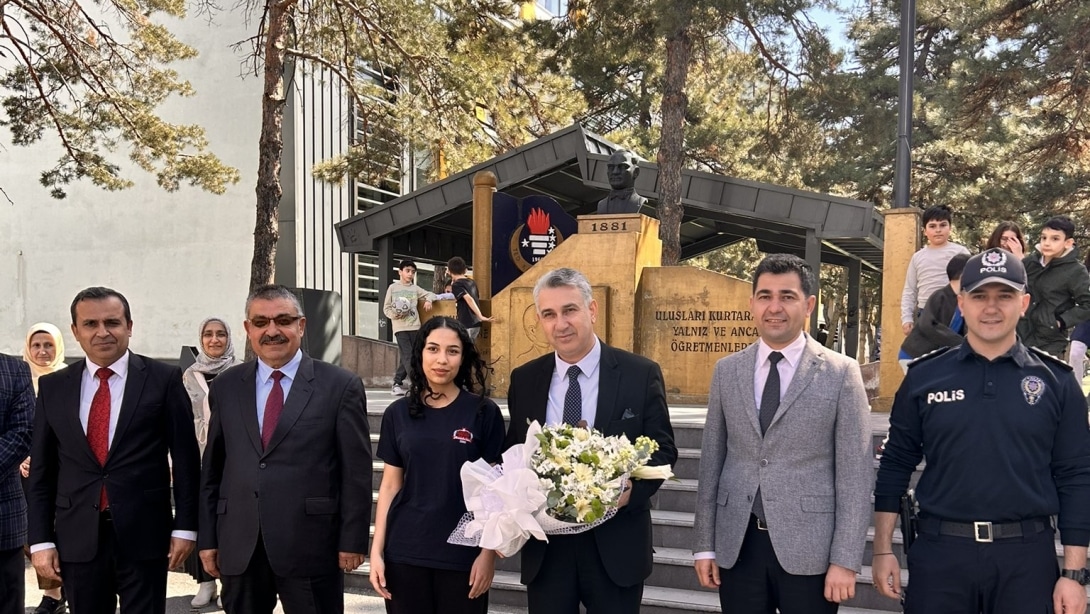 12 Mart İstiklal Marşı'nın Kabulü ve Mehmet Akif Ersoy'u Anma Günü 